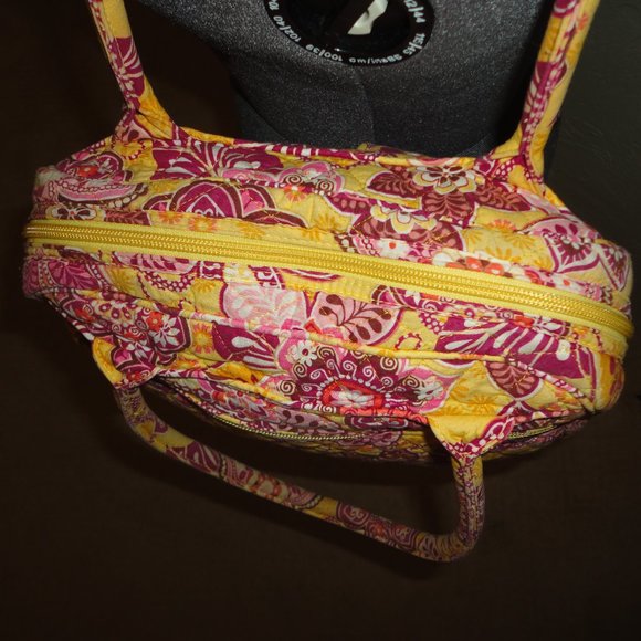 VERA BRADLEY Yellow & Red Quilted Large Cloth Tote Purse - Picture 5 of 8